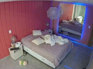 camsoda voyeurcam-casa-salsa-bedroom-5