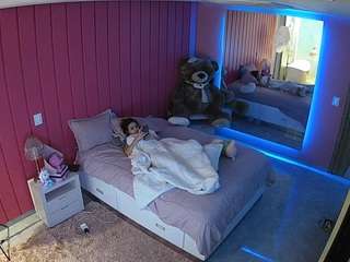 camsoda voyeurcam-casa-salsa-bedroom-5