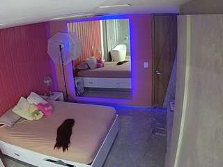 camsoda voyeurcam-casa-salsa-bedroom-5