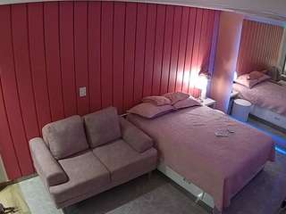 voyeurcam-casa-salsa-bedroom-5