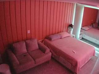 voyeurcam-casa-s... Live Webcam on CamSoda