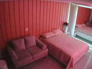 voyeurcam-casa-salsa-bedroom-5