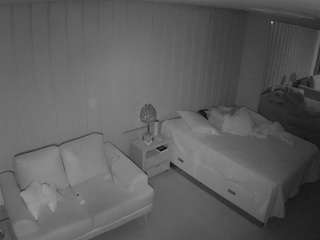 voyeurcam-casa-salsa-bedroom-5