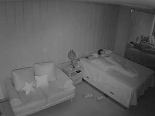 voyeurcam-casa-salsa-bedroom-5