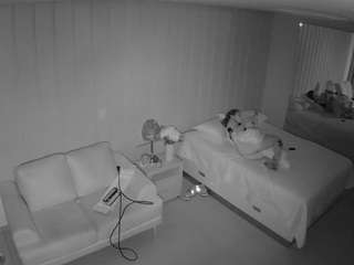  voyeurcam-casa-salsa-bedroom-5 chat room