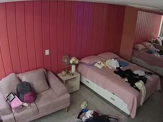 voyeurcam-casa-salsa-bedroom-5