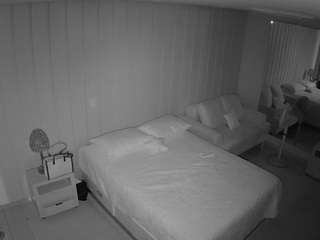 voyeurcam-casa-salsa-bedroom-5