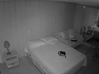 voyeurcam-casa-salsa-bedroom-5