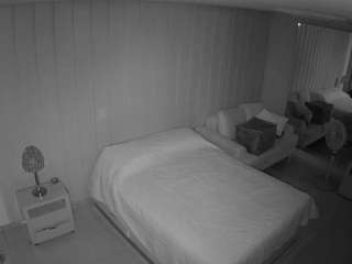 voyeurcam-casa-salsa-bedroom-5