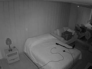 voyeurcam-casa-salsa-bedroom-5