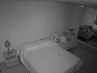 voyeurcam-casa-salsa-bedroom-5 camsoda