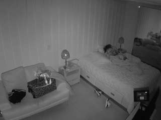 voyeurcam-casa-salsa-bedroom-5