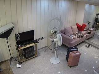 voyeurcam-casa-salsa-bedroom-5