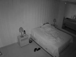 voyeurcam-casa-salsa-bedroom-5