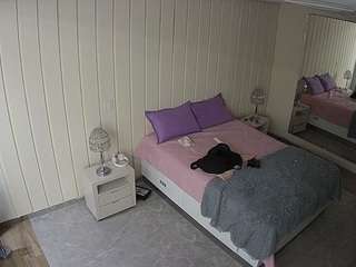 voyeurcam-casa-salsa-bedroom-5