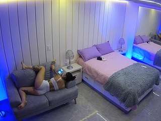 voyeurcam-casa-salsa-bedroom-5