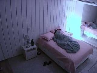 voyeurcam-casa-salsa-bedroom-5