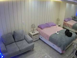 voyeurcam-casa-salsa-bedroom-5