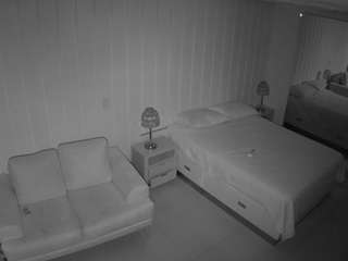 voyeurcam-casa-salsa-bedroom-5
