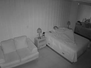 voyeurcam-casa-salsa-bedroom-5