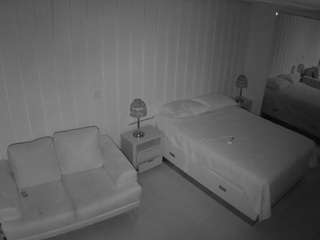 voyeurcam-casa-salsa-bedroom-5