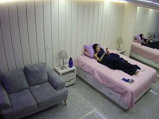 voyeurcam-casa-salsa-bedroom-5