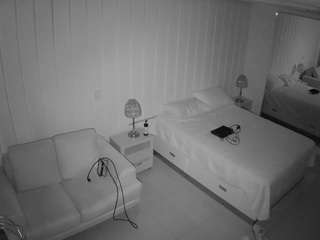 voyeurcam-casa-salsa-bedroom-5