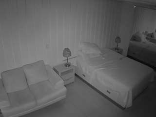 voyeurcam-casa-salsa-bedroom-5