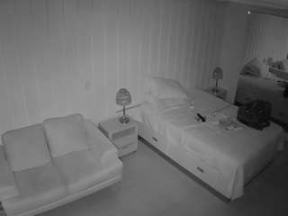 voyeurcam-casa-salsa-bedroom-5