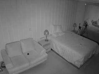 voyeurcam-casa-salsa-bedroom-5