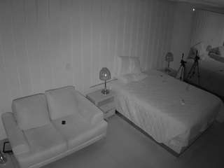voyeurcam-casa-salsa-bedroom-5