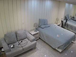 voyeurcam-casa-salsa-bedroom-5