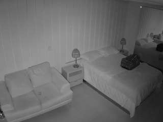 voyeurcam-casa-salsa-bedroom-5