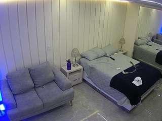 voyeurcam-casa-salsa-bedroom-5