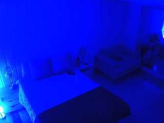 voyeurcam-casa-salsa-bedroom-5