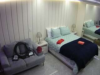 voyeurcam-casa-salsa-bedroom-5