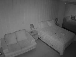 voyeurcam-casa-s... Live Webcam on CamSoda