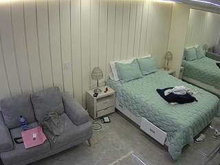 voyeurcam-casa-salsa-bedroom-5 camsoda