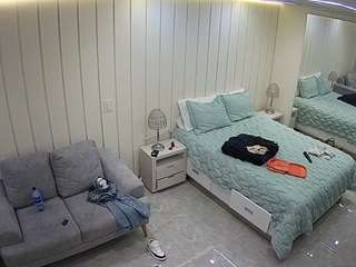 voyeurcam-casa-salsa-bedroom-5