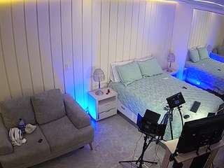 voyeurcam-casa-salsa-bedroom-5