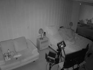 voyeurcam-casa-salsa-bedroom-5