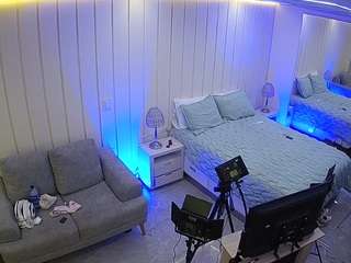 voyeurcam-casa-salsa-bedroom-5