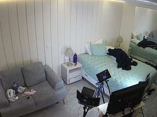 voyeurcam-casa-salsa-bedroom-5