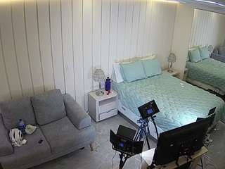 voyeurcam-casa-salsa-bedroom-5