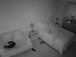 voyeurcam-casa-salsa-bedroom-5