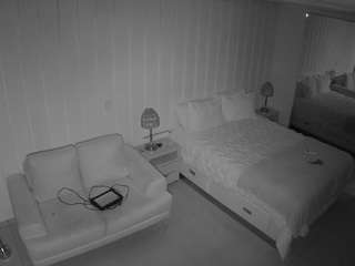 voyeurcam-casa-salsa-bedroom-5