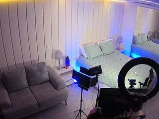 voyeurcam-casa-salsa-bedroom-5