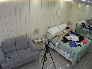 voyeurcam-casa-salsa-bedroom-5