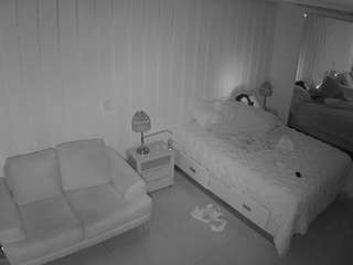 voyeurcam-casa-salsa-bedroom-5