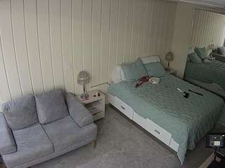 voyeurcam-casa-salsa-bedroom-5